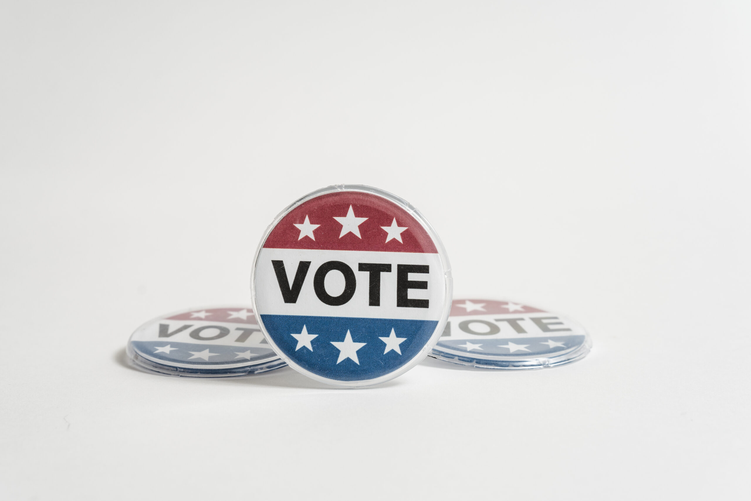 Vote pin back buttons